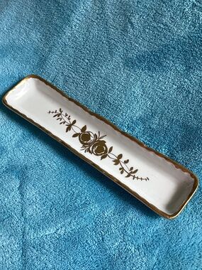 VINTAGE BIRKS HAND PAINTED GOLD PORCELAIN RECTANGULAR TRINKET TRAY/PINS TRAY